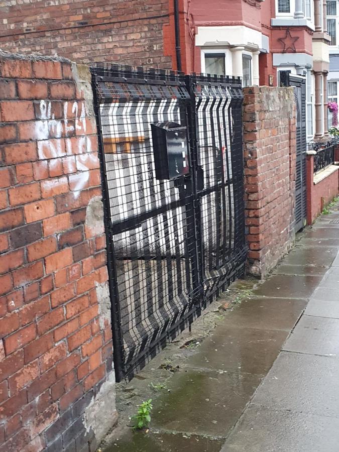 Litherland Apartment エクステリア 写真