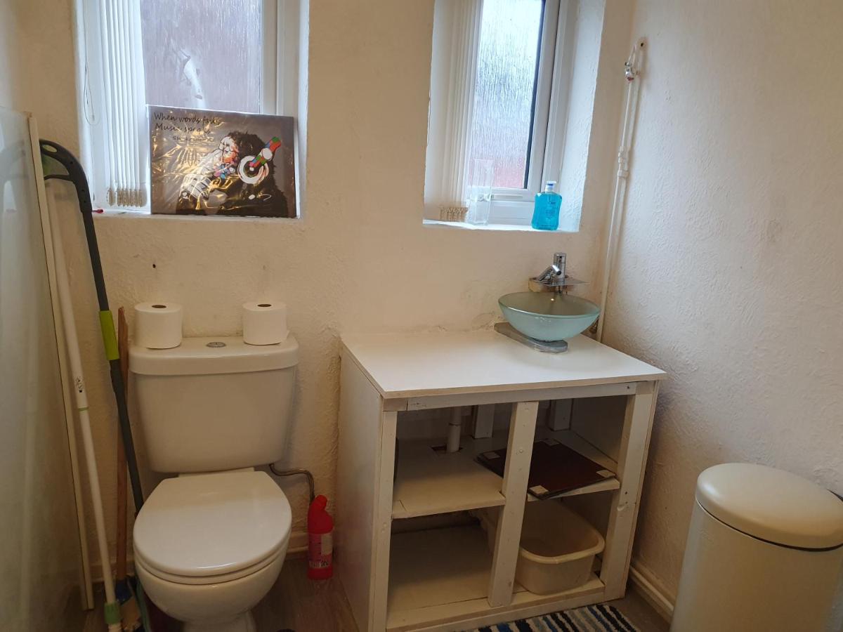 Litherland Apartment エクステリア 写真